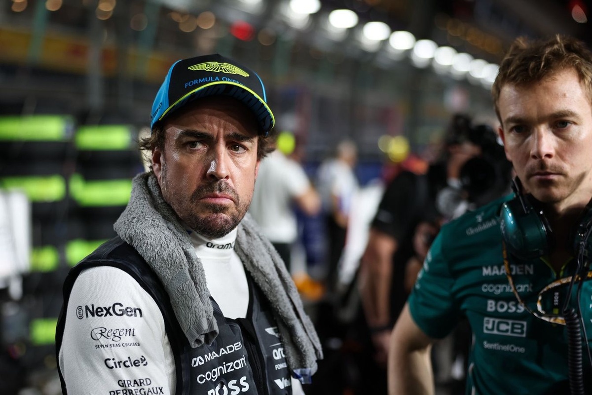 Alonso: «Tenemos que ir por la pista, aunque él tiene un poco de tolerancia» 