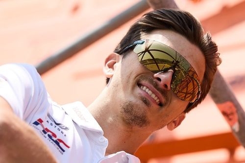MotoGP: Recuperado de fraturas, Marini volta a pilotar em teste privado da Honda em Brno