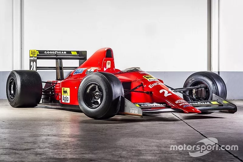 美しきF1マシン：流れるようなクビレ、ボディライン……速いが脆い