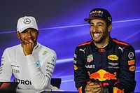 Hamilton: Ricciardo ile aynı takımda yarışmak "ayrıcalık" olur