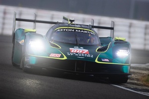 ASTON MARTIN Racing WEC 公式 ジャケット L ASTON MARTIN Racing WEC AMR Official Jacket M HACKETT LONDON