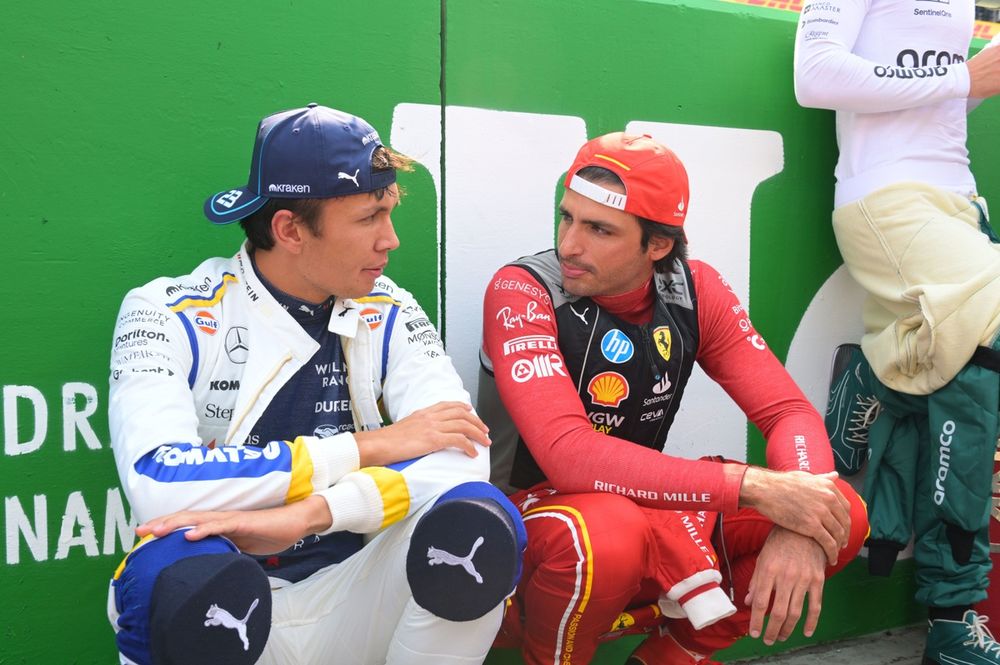 Alex Albon, Williams Racing, Carlos Sainz, Scuderia Ferrari