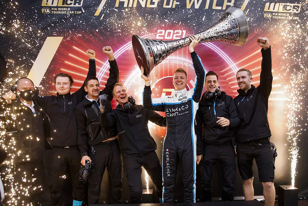 Yann Ehrlacher, campe&oacute;n del WTCR 2021