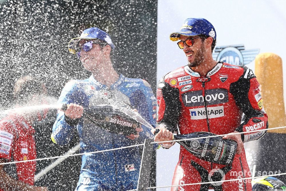 Podio: ganador Andrea Dovizioso, Ducati Team