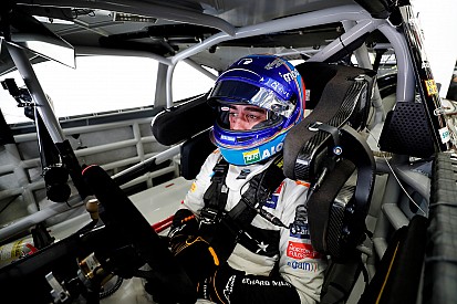 Alonso ‘very far away’ from a good NASCAR lap at Bahrain