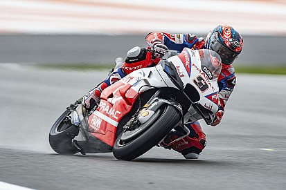 MotoGP Valencia 3. antrenman: Petrucci lider, Rossi kaza yaptı