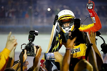 Joey Logano beats Truex to win 2018 NASCAR Cup Series title