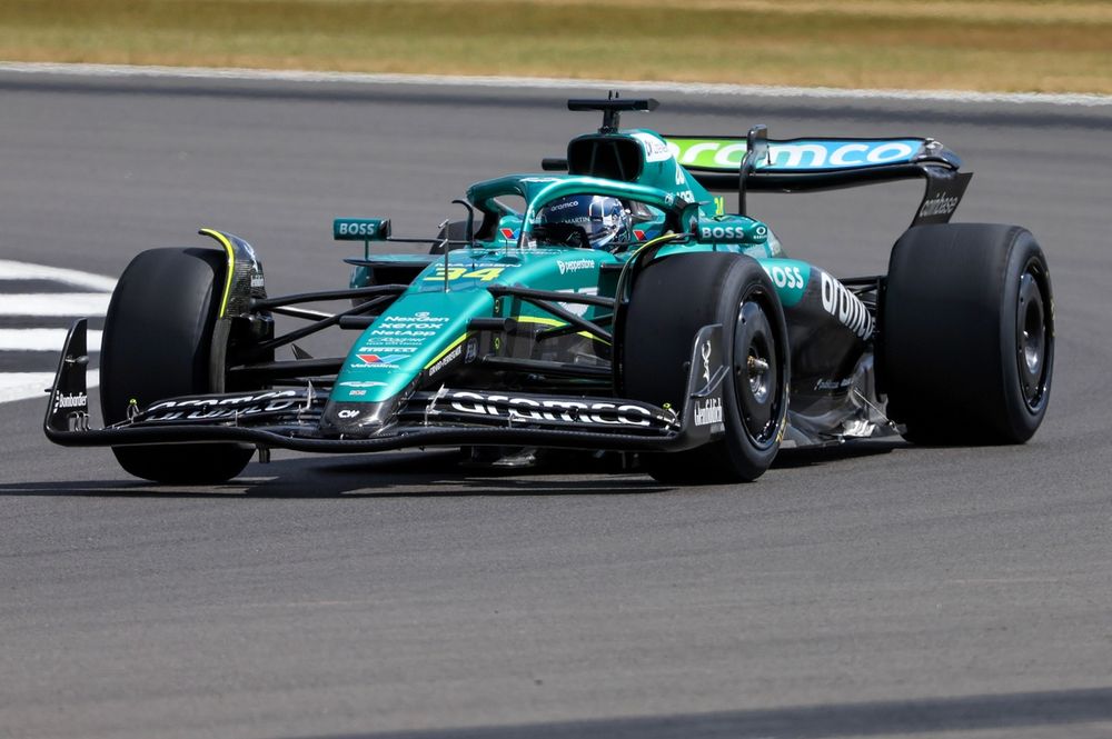Felipe Drugovich, Pirelli test Silverstone