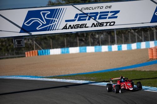 Alexander Jacoby retorna a Jerez, palco de sua estreia em 2025