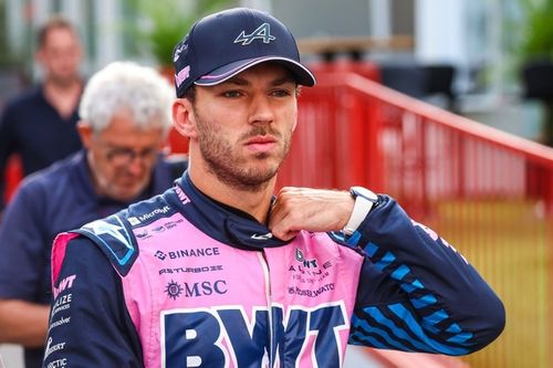 Pierre Gasly menciona "cosas extra&ntilde;as" en Alpine tras el GP de Azerbaiy&aacute;n de F1
