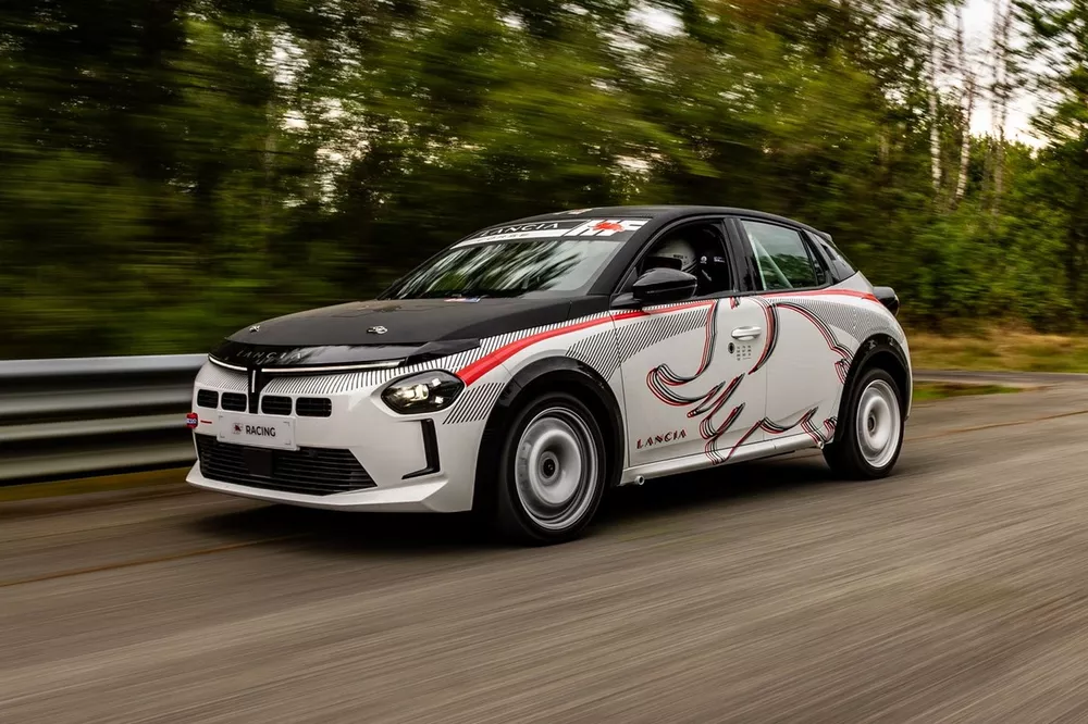 Lancia Ypsilon Rally Racing