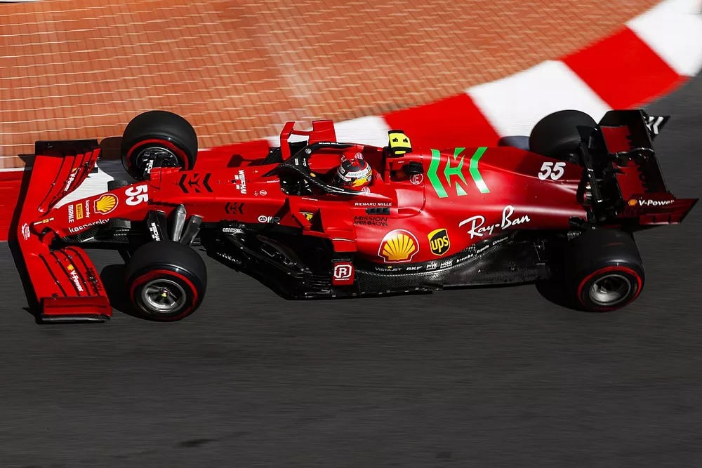 Carlos Sainz Jr., Ferrari SF21