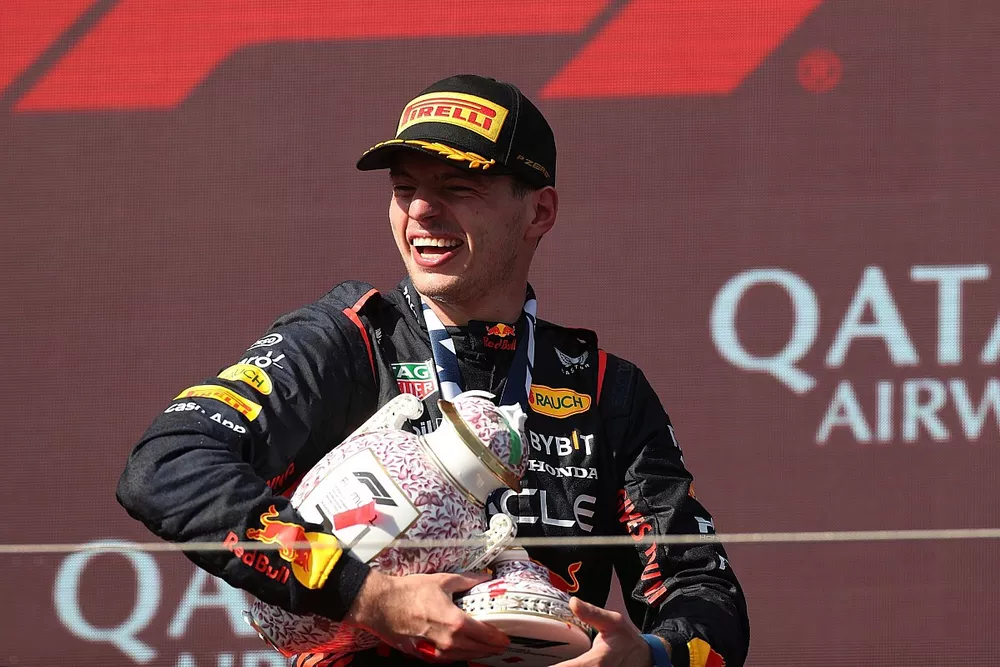 Winner Max Verstappen, Red Bull Racing RB19
