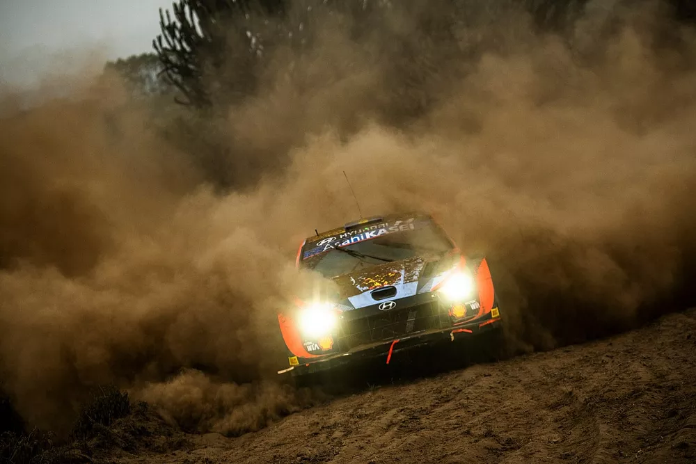 Oliver Solberg, Elliott Edmondson, Hyundai World Rally Team Hyundai i20 N Rally1