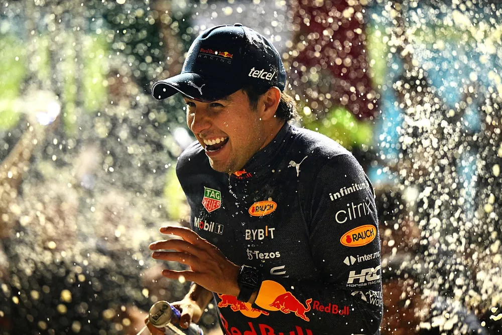 Sergio Perez, Red Bull Racing RB18