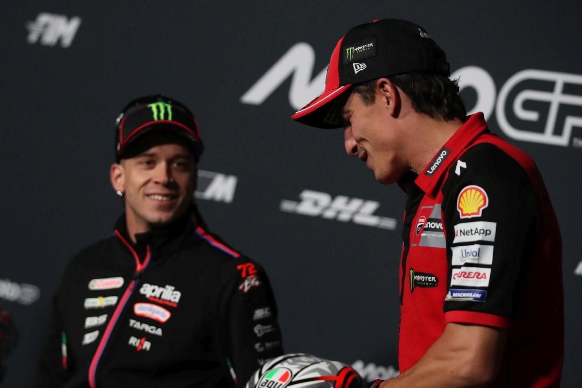 MotoGP Brno 2026: Bezzecchi pierde terreno, Ducati cierra ante Aprilia en el campeonato
