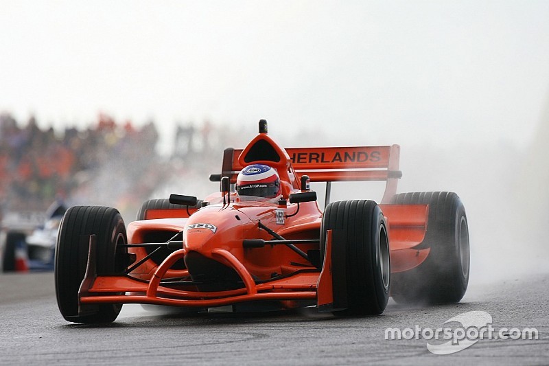 Retro: Magistrale Bleekemolen tijdens A1GP Zandvoort: “Krijg er nu nog kippenvel van”