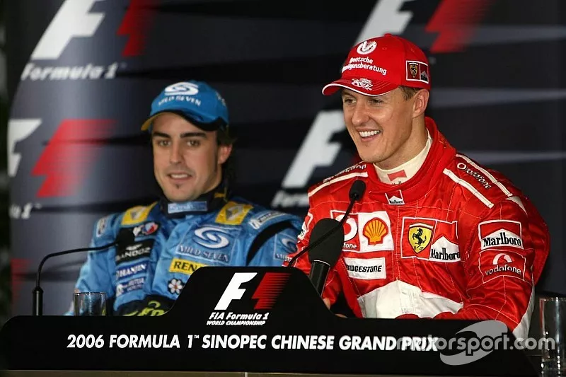 Press conference: race winner Michael Schumacher with Fernando Alonso