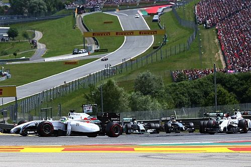 Cuando Williams venci&oacute; a Mercedes en casa de Red Bull