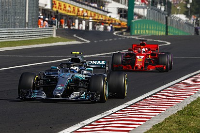 Bottas, sancionado y dolido con Wolff por llamarle "escudero"