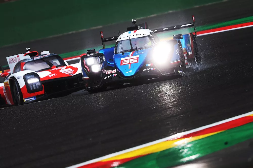 #36 Alpine ELF Team Alpine A480 Gibson Hypercar de Andr&eacute; Negr&atilde;o, Nicolas Lapierre, Matthieu Vaxiviere 