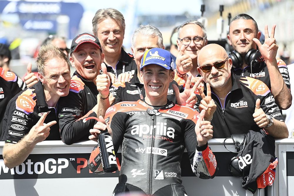 Tercer puesto Aleix Espargar&oacute;, Aprilia Racing Team