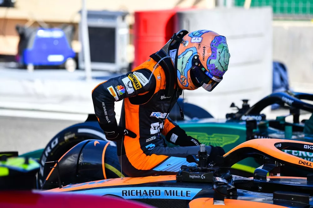Daniel Ricciardo, McLaren, en Parc Ferme