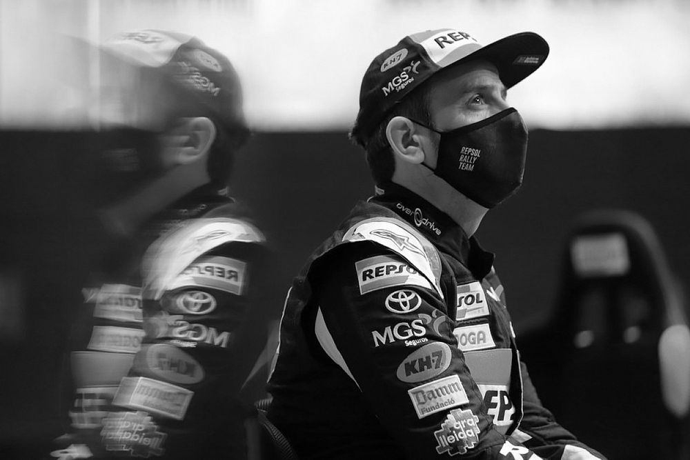 Presentaci&oacute;n de Isidre Esteve para el Dakar 2022.