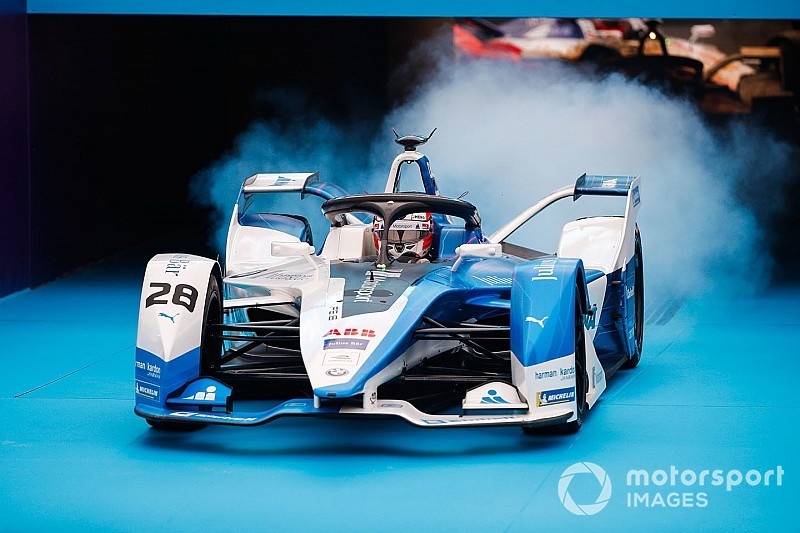 Összefoglaló videón a Formula E versenye Szaúd-Arábiából: megérkezett a BMW!