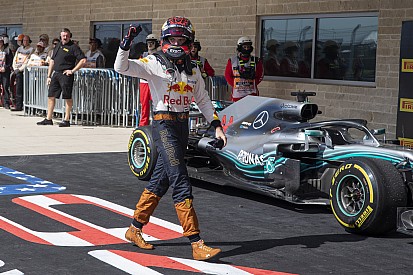 Red Bull patronları "inanılmaz" Verstappen'i övdü