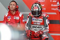 Lorenzo fue operado del ligamento de la mano izquierda