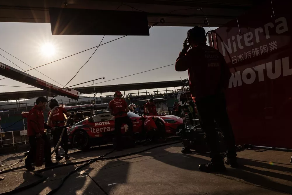 #3 Niterra MOTUL Z