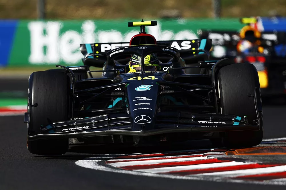 Lewis Hamilton, Mercedes F1 W14