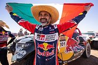 Al Attiyah aprovecha el descalabro de Loeb para acariciar el t&iacute;tulo