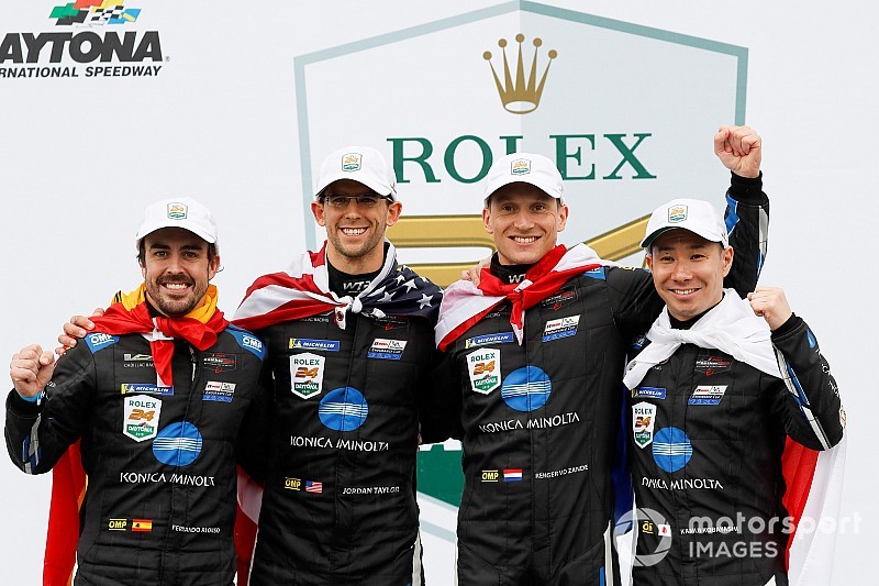 Alonso gana las 24 Horas de Daytona