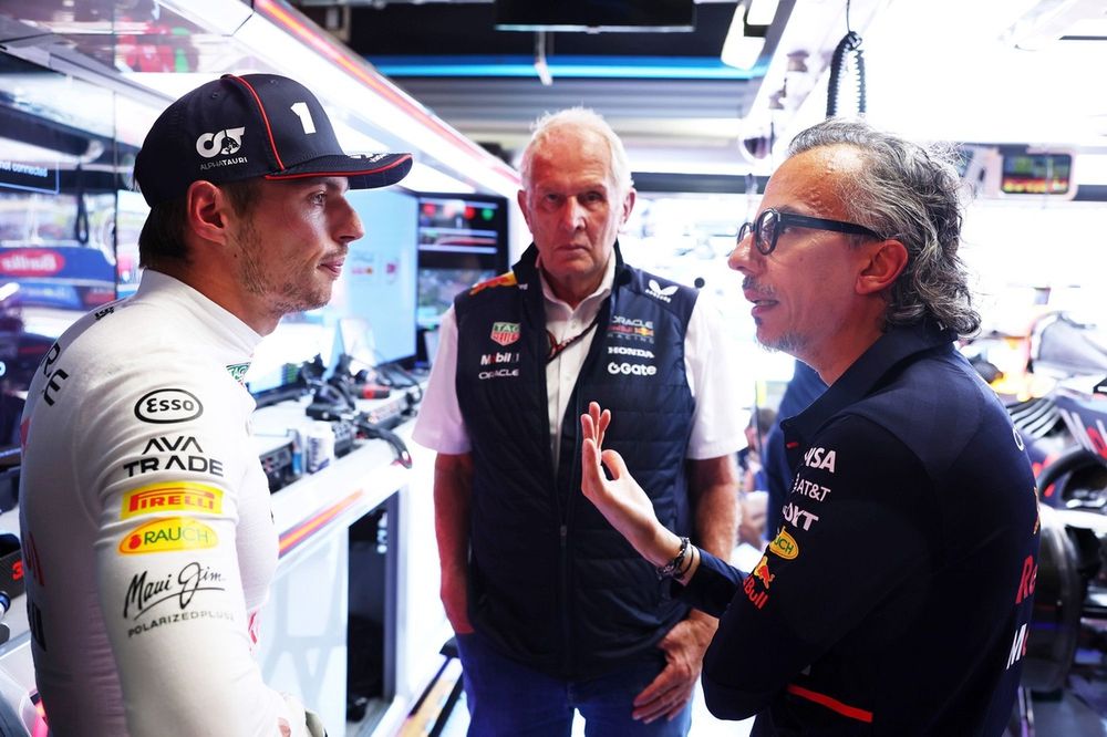 Max Verstappen, Red Bull Racing, Helmut Marko, Red Bull Racing, Laurent Mekies, Red Bull Racing Team Principal