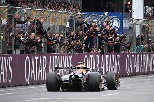 Verstappen comanda Baku de ponta a ponta, Bortoleto 11º: Confira o resultado final do GP do Azerbaijão de F1