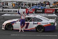 Hamlin se toma revancha en el domingo de Pocono
