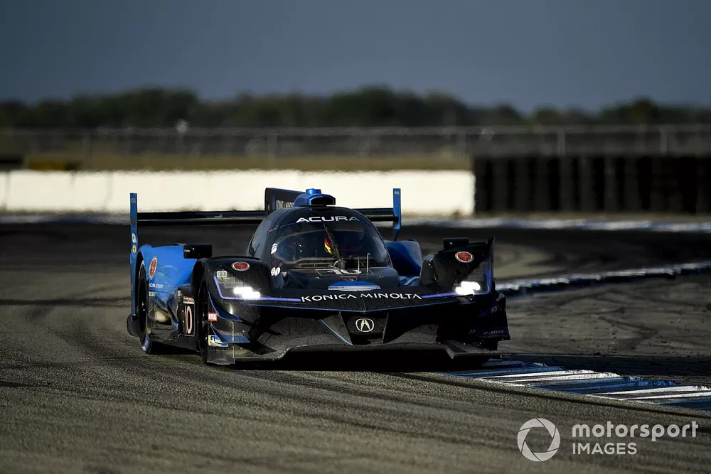 #10 Wayne Taylor Racing Acura ARX-05 Acura DPi: Ricky Taylor, Filipe Albuquerque, Alexander Rossi