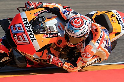 Aragon MotoGP: Marquez outduels Dovizioso, Lorenzo crashes