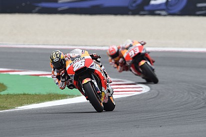 Pedrosa: "Márquez ha ido adaptándose a los cambios en MotoGP"