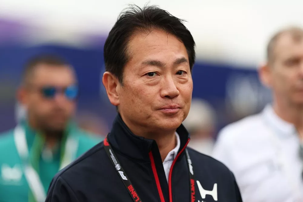 ホンダ・レーシングの渡辺社長、バルセロナでアストンマーティンと