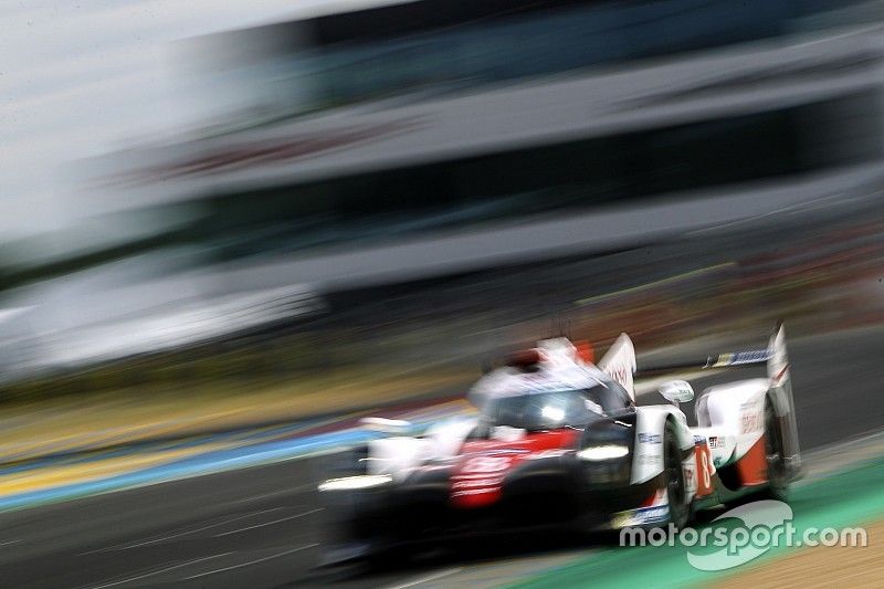 #8 Toyota Gazoo Racing Toyota TS050 Hybrid: Anthony Davidson, Sébastien Buemi, Kazuki Nakajima