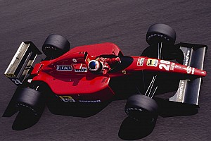 90年代 GILLES! Benjamins F1 フェラーリ ポスター 旧車 往年のカラーリング復活に歓喜の声相次ぐ……1980〜90年代”赤黒”の