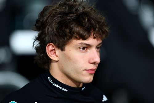 Acoso a Antonelli: primera reacción y explicación de Mercedes