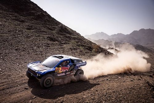 Dakar 2026: Ford arrasa y Sainz se mete de lleno en la pelea; Cristina Guti&eacute;rrez 5&ordf;
