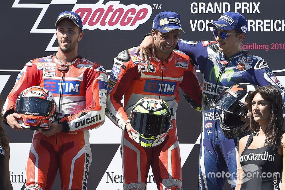 Andrea Iannone, Ducati Team, Andrea Dovizioso, Ducati Team, Jorge Lorenzo, Yamaha Factory Racing