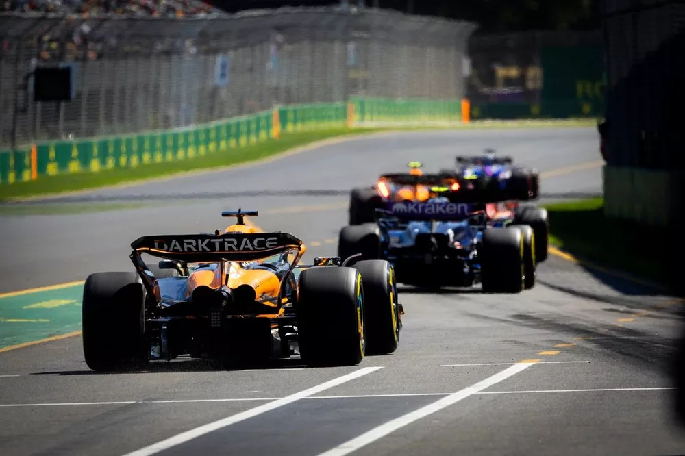 Oscar Piastri, McLaren MCL38