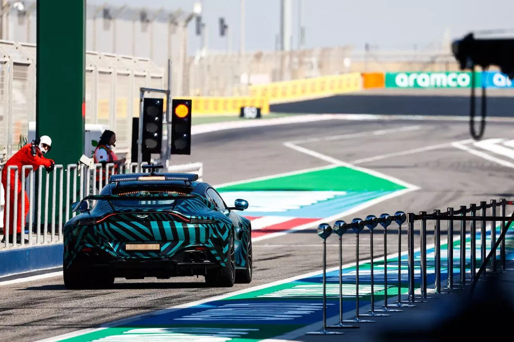 Aston Martin Vantage Safety Car at the pit exit