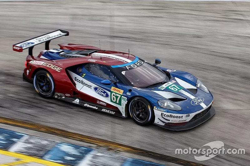 #67 Ford Chip Ganassi Racing Ford GT: Andy Priaulx, Harry Tincknell, Jonathan Bomarito
